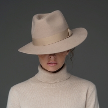 Аксессуары «Эконика» в сезоне FW 2019/20